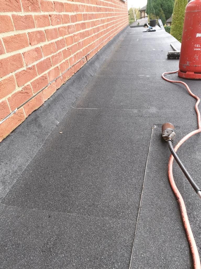 Flat roof work